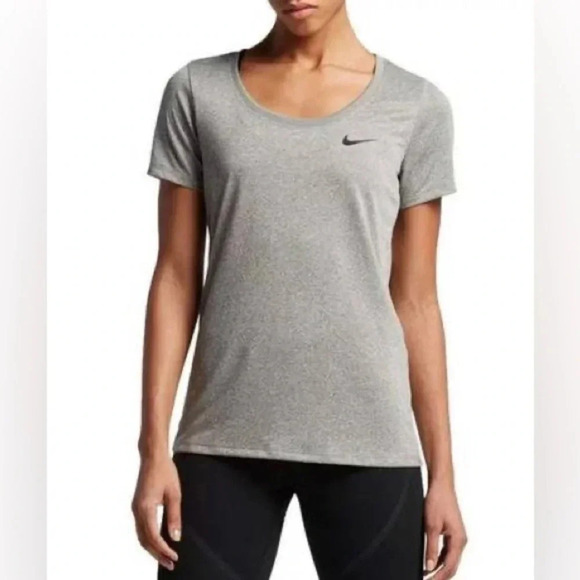 NIKE EUC WOMENS GRAY SHORT SLEEVE DRY-FIT TOP SHIRT SUMMER RUNNING TSHIRT SIZE M - Picture 1 of 3